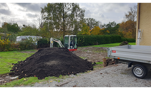 Rensning och anläggning av gräsmatta